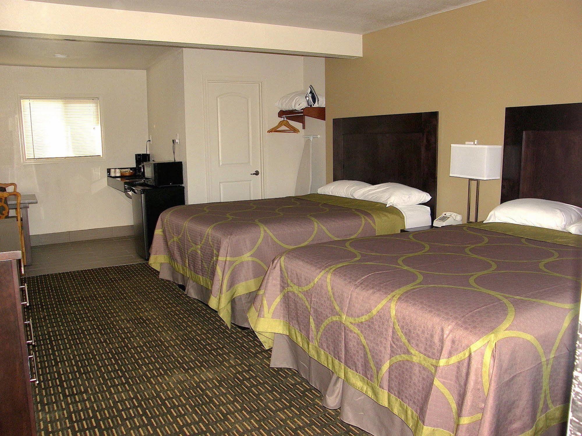 Budget Lodge Eugene - Airport Экстерьер фото