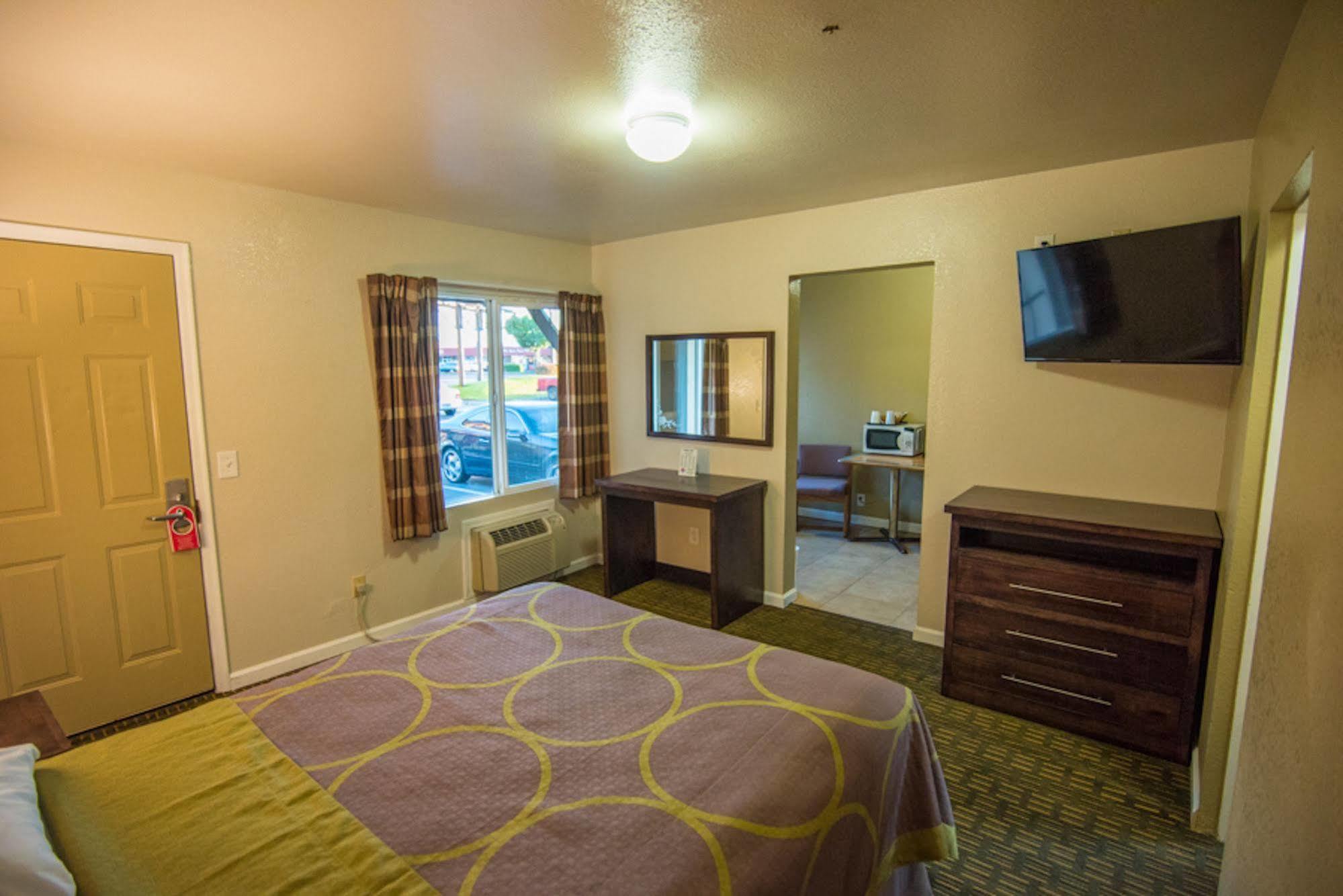Budget Lodge Eugene - Airport Экстерьер фото